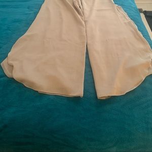St Johns Pallazzo pants evening, new, size 14, tan